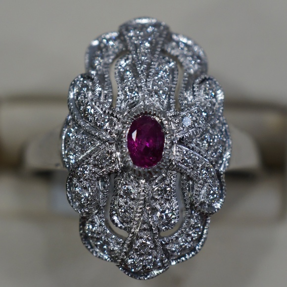 18KW Gold Genuine Ruby & Diamond Ring - Picture 3 of 8